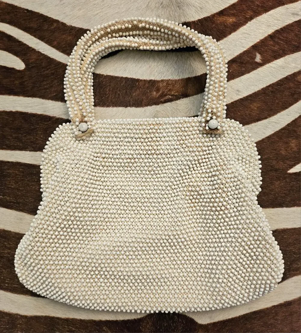 Vintage 1950's Lumered Corde Bead Ivory Floral Beaded Purse Clutch